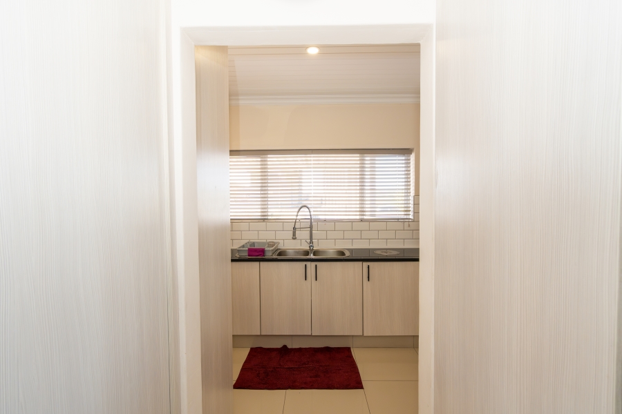 4 Bedroom Property for Sale in Myburgh Park Western Cape